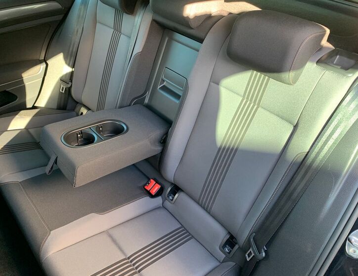 Volkswagen Golf 18