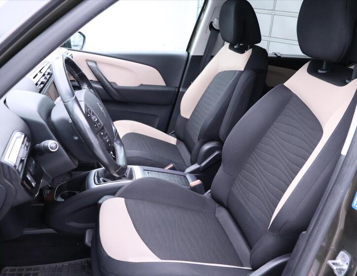Citroën Ostatní 11