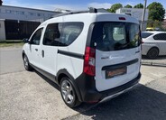 Dacia Dokker 8