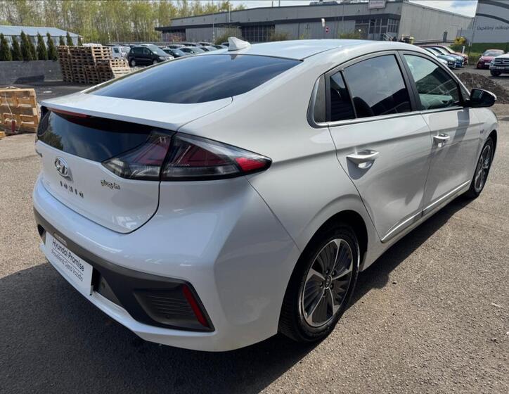 Hyundai IONIQ 9