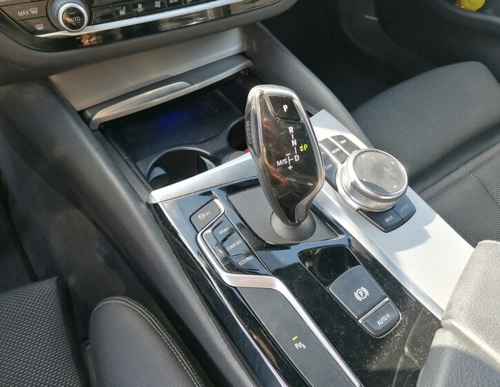 BMW Řada 5 11