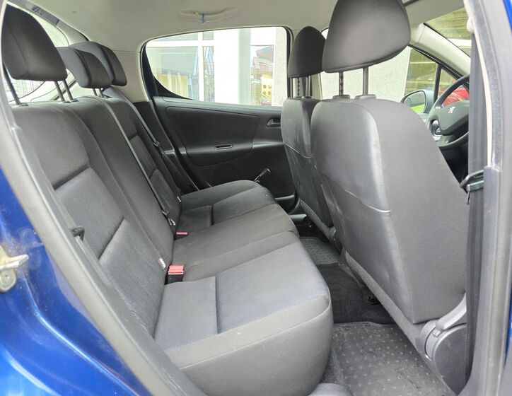 Peugeot 207 19