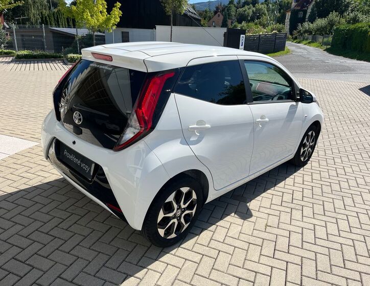 Toyota Aygo 6