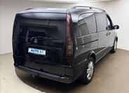 Mercedes-Benz Viano 4