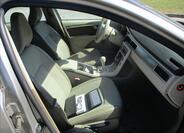 Volvo XC70 11