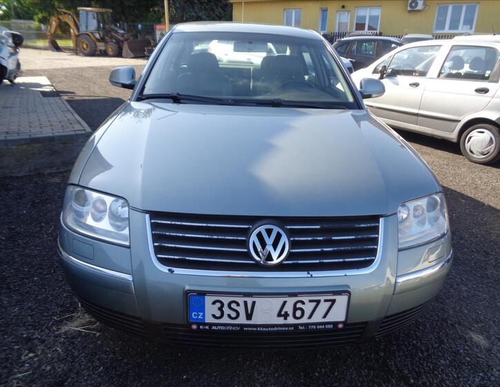 Volkswagen Passat 2