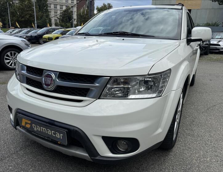 Fiat Freemont 2