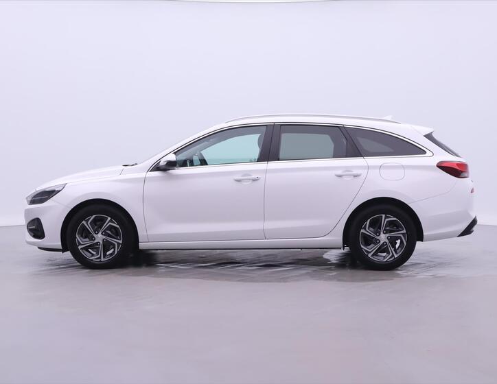 Hyundai i30 4