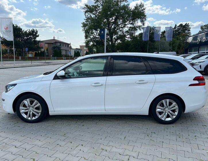 Peugeot 308 5