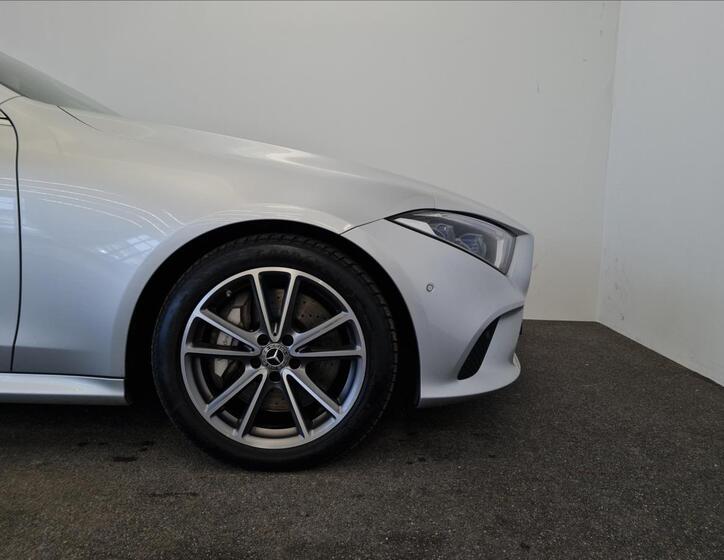 Mercedes-Benz CLS 22