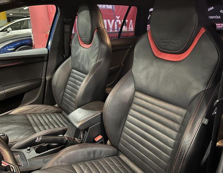 Škoda Octavia 24