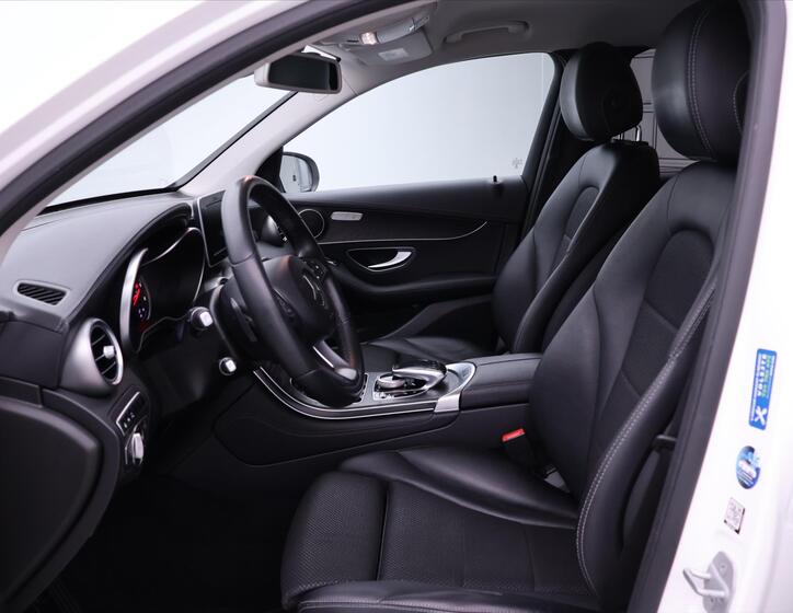 Mercedes-Benz GLC 13