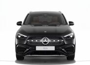 Mercedes-Benz GLA 2