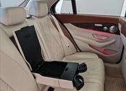 Mercedes-Benz Třídy E 19