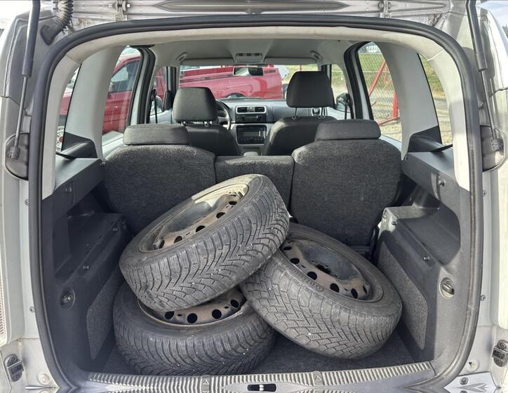 Škoda Roomster 18