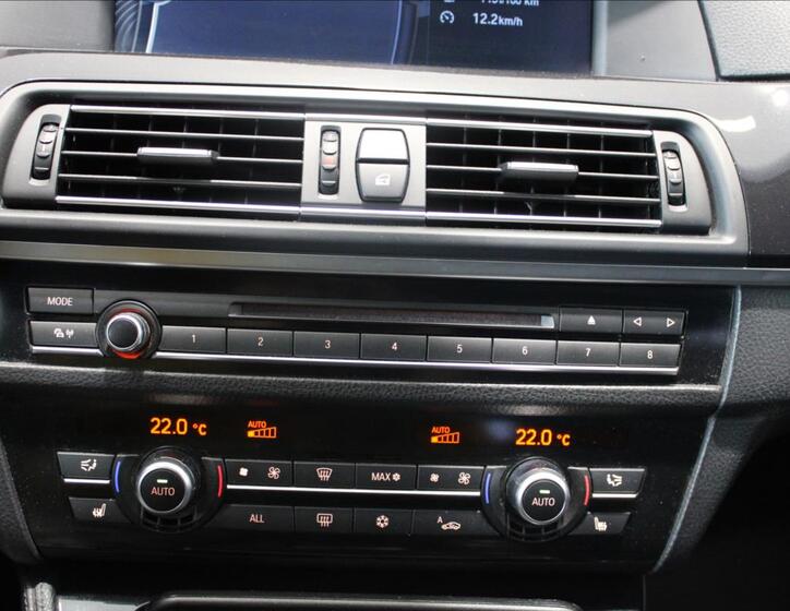 BMW Řada 5 38