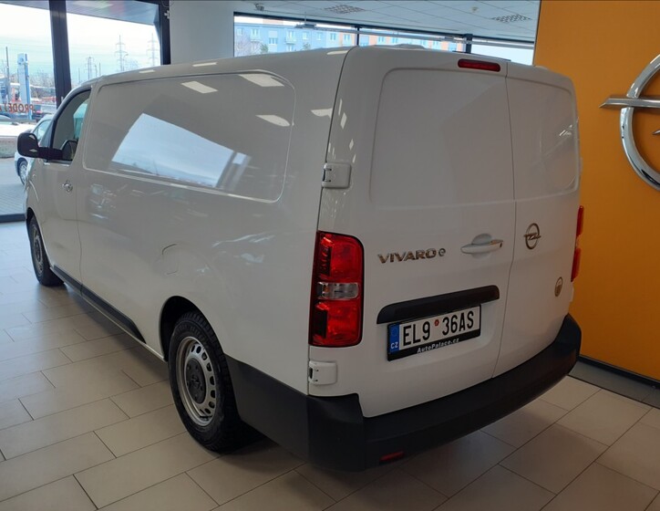 Opel Vivaro 2