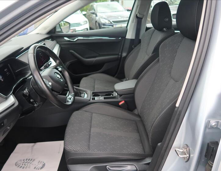 Škoda Octavia 12