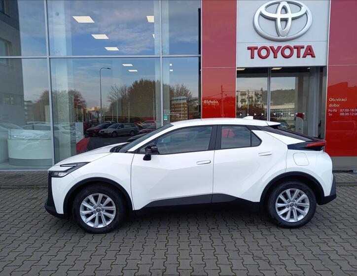Toyota C-HR 3