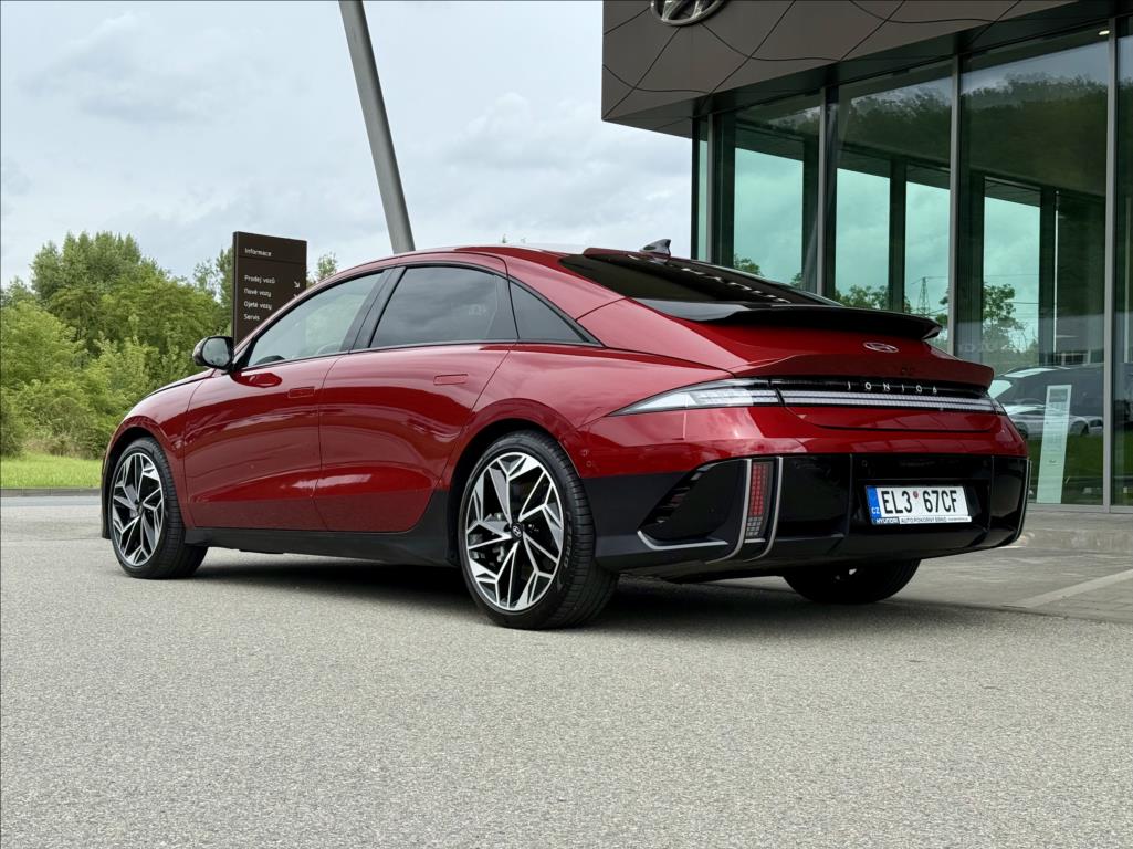 Hyundai Ioniq 6