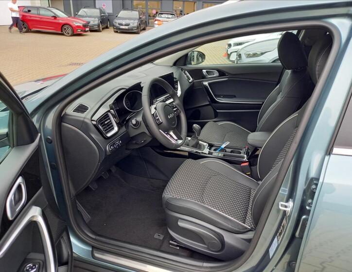 KIA XCeed 8