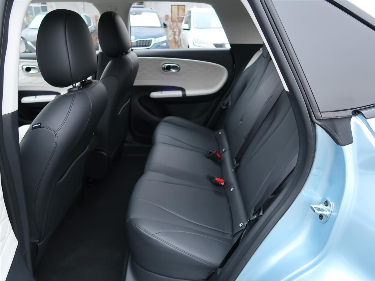 Dongfeng Box