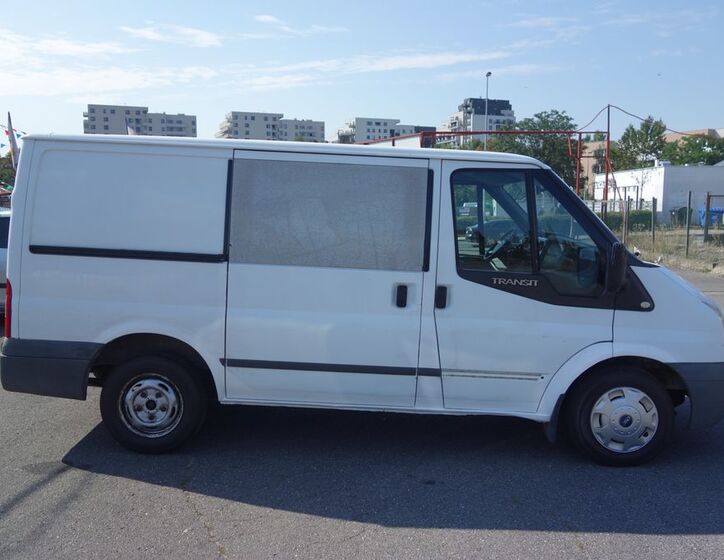 Ford Transit 11