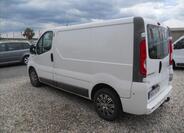 Renault Trafic 8