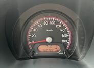 Suzuki Alto 16