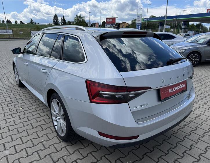 Škoda Superb 4