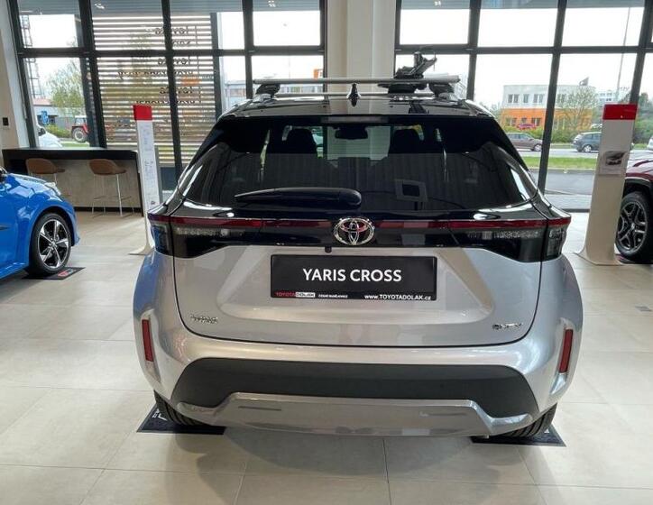 Toyota Yaris Cross 7