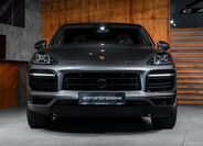 Porsche Cayenne 7
