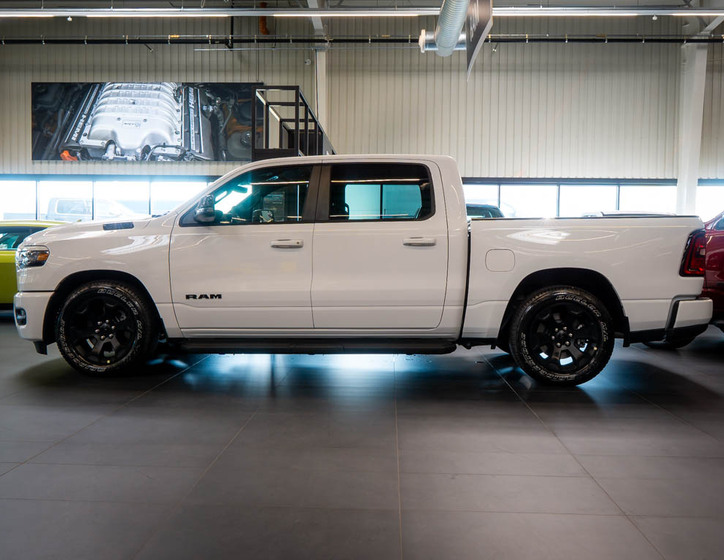 Dodge RAM 2