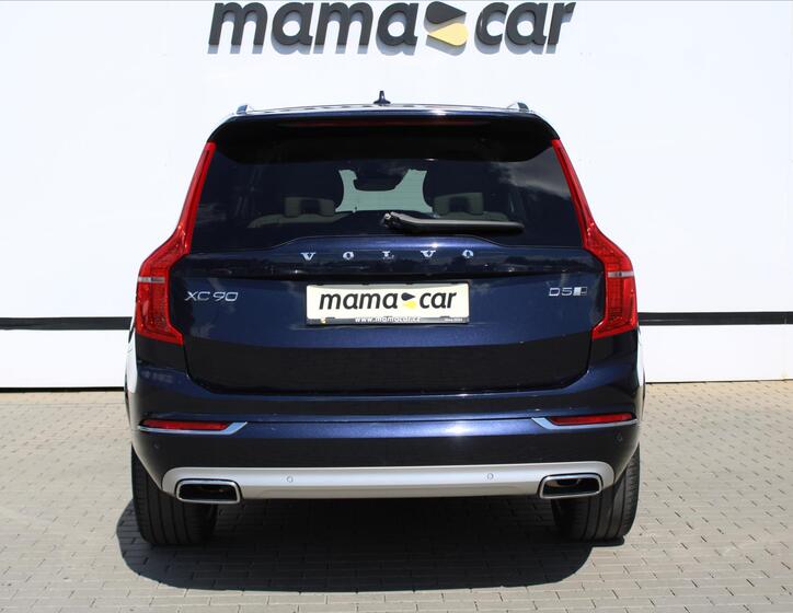 Volvo XC90 6