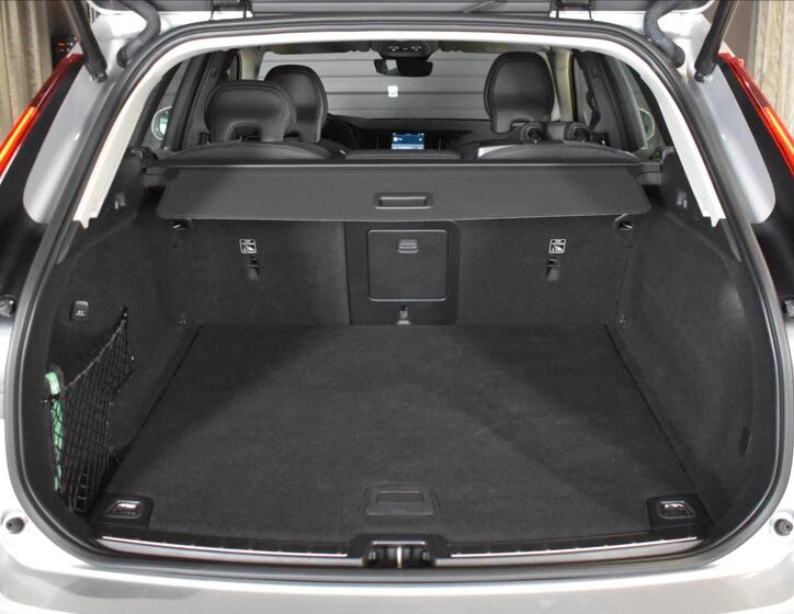Volvo XC60 10