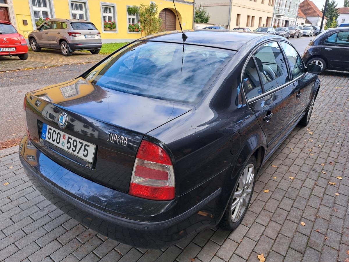 Škoda Superb