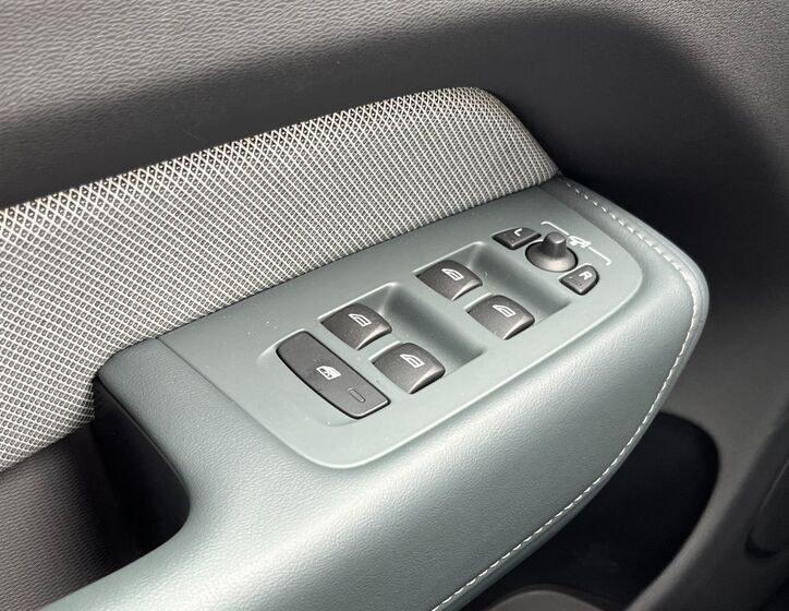 Volvo XC60 22