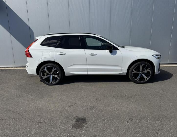 Volvo XC60 6