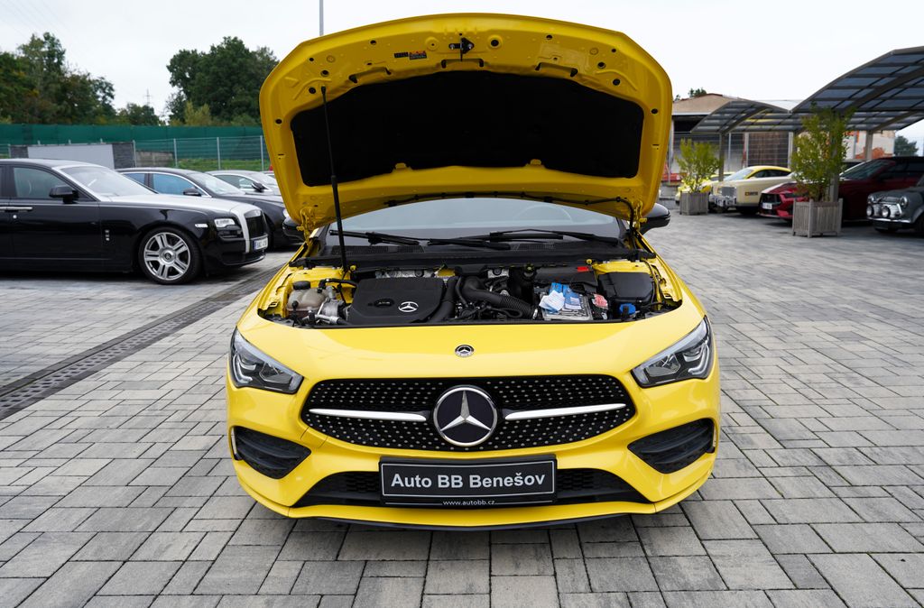 Mercedes-Benz CLA