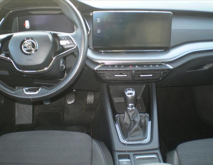 Škoda Octavia 10
