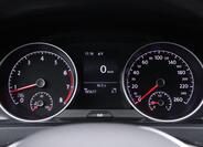 Volkswagen Golf 21