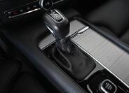 Volvo V90 25