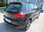 Volkswagen Tiguan 5