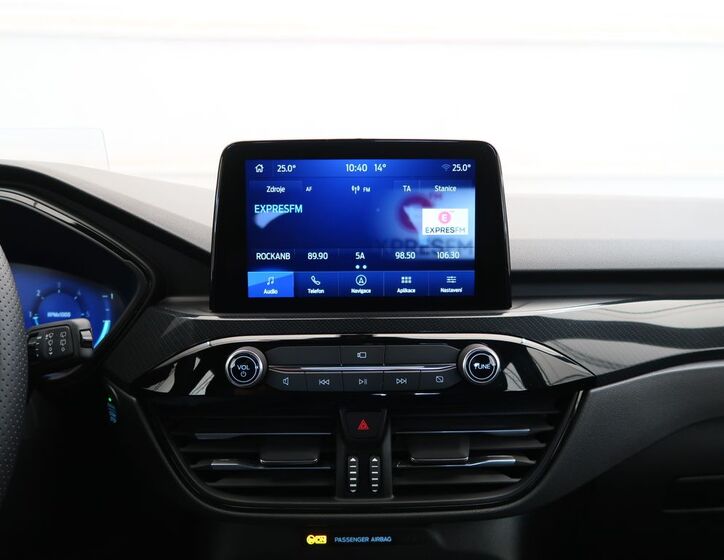 Ford Kuga 24
