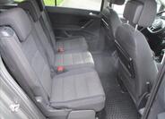 Volkswagen Touran 10