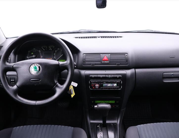 Škoda Octavia 22