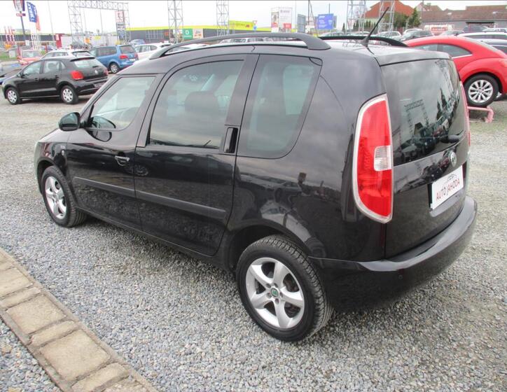 Škoda Roomster 7