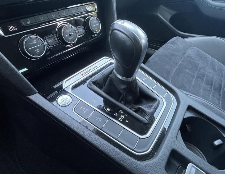 Volkswagen Passat 16