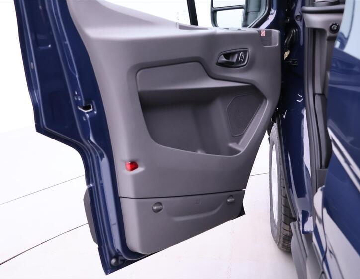 Ford Transit 11