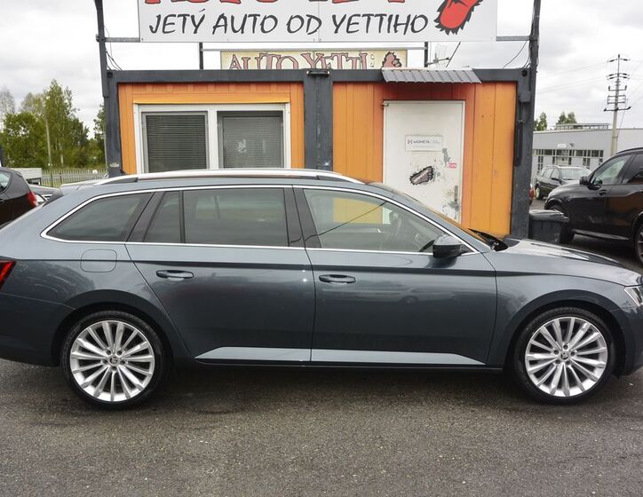 Škoda Superb 4